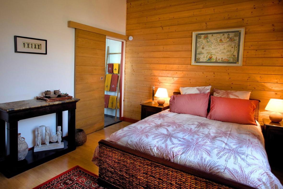 La Source De Bardon Bed & Breakfast Saint-Aignan  Exterior photo